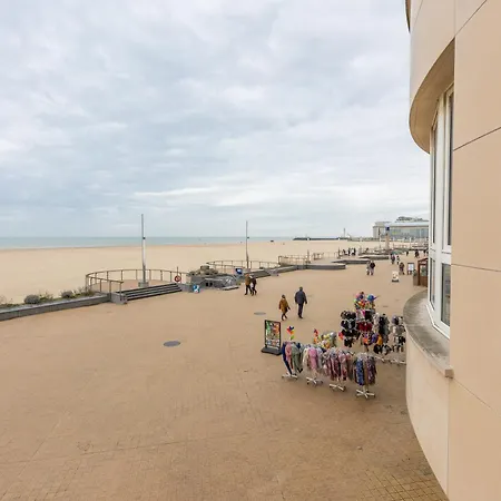 Lecomte - Sunset Walks 108 Apartment