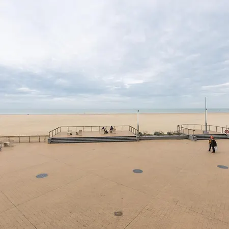 Apartment Lecomte - Sunset Walks 108